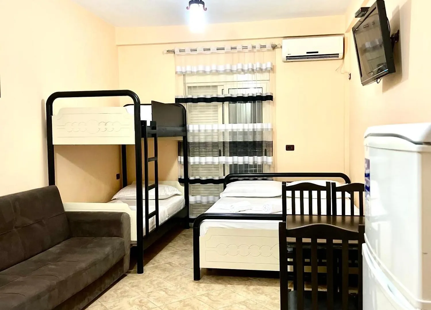 Hotel Asteri Velipojë