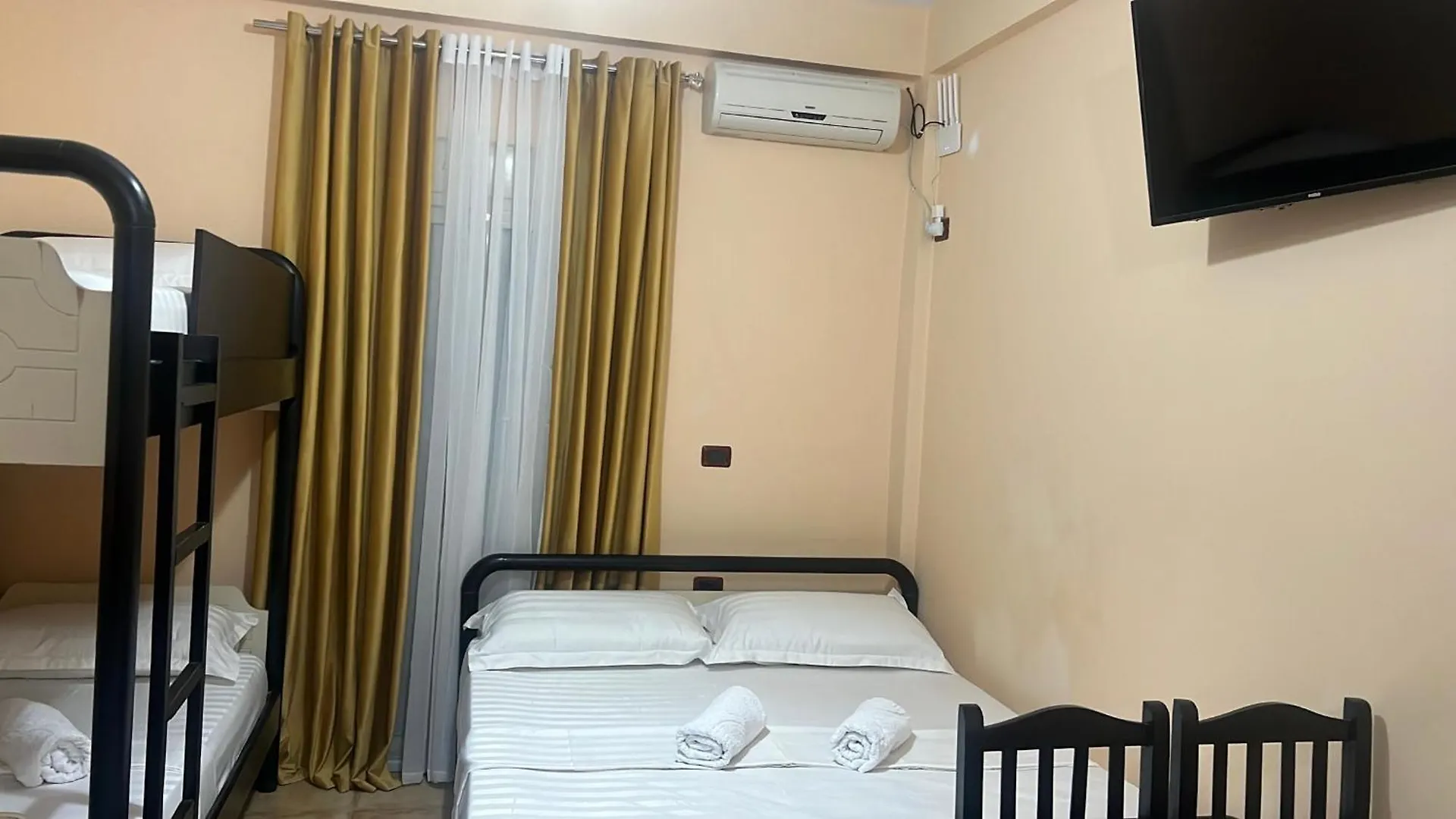 Hotel Asteri Velipojë