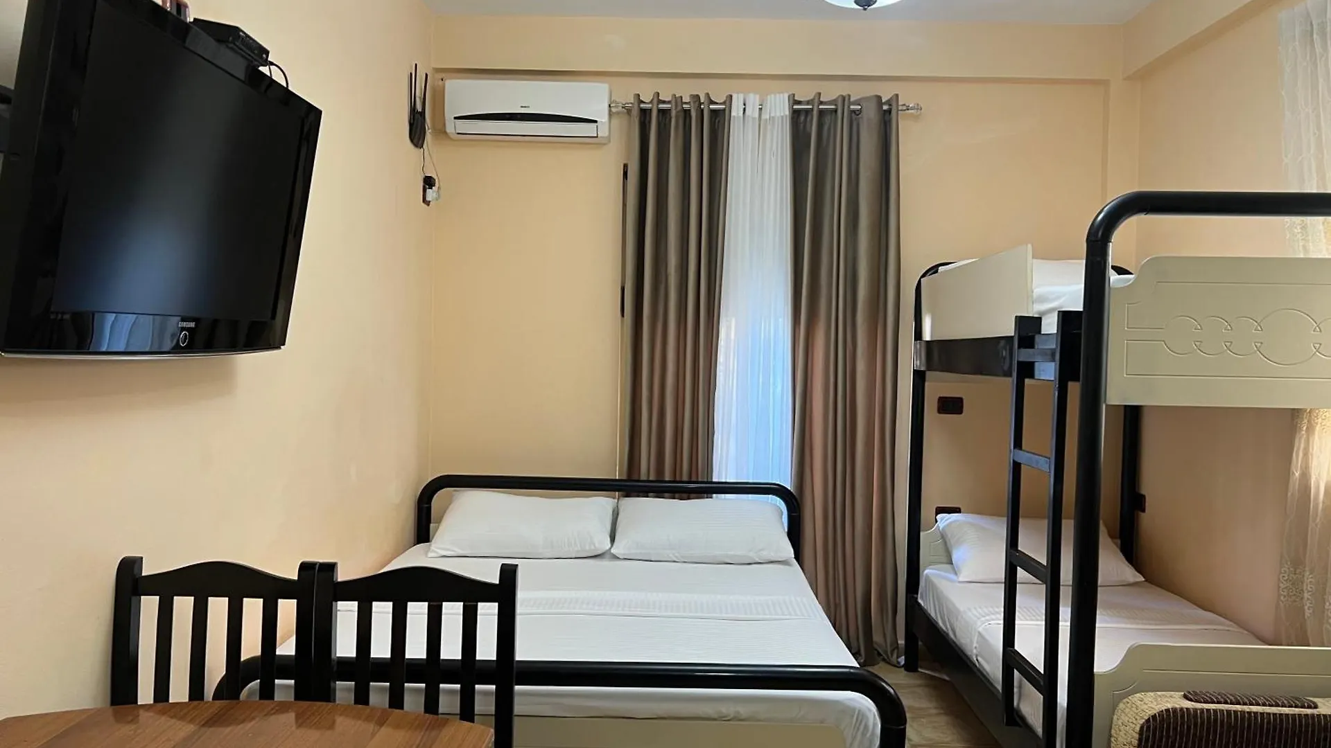 Hotel Asteri Velipojë