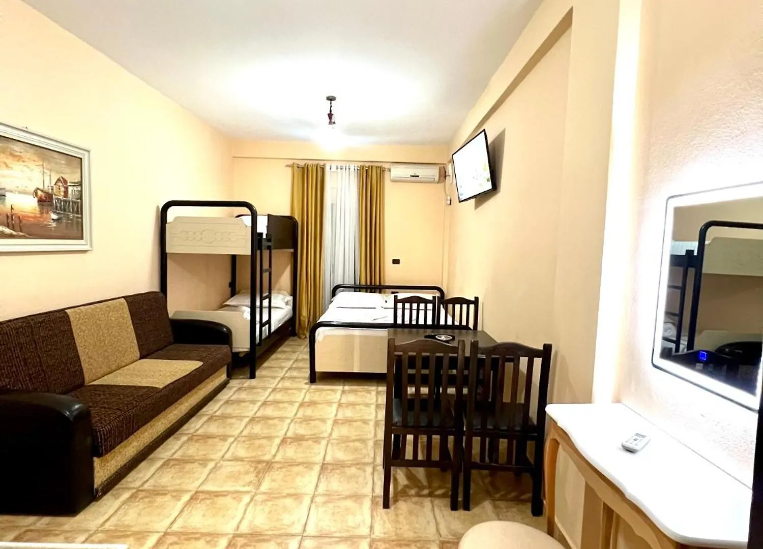 Hotel Asteri Velipojë