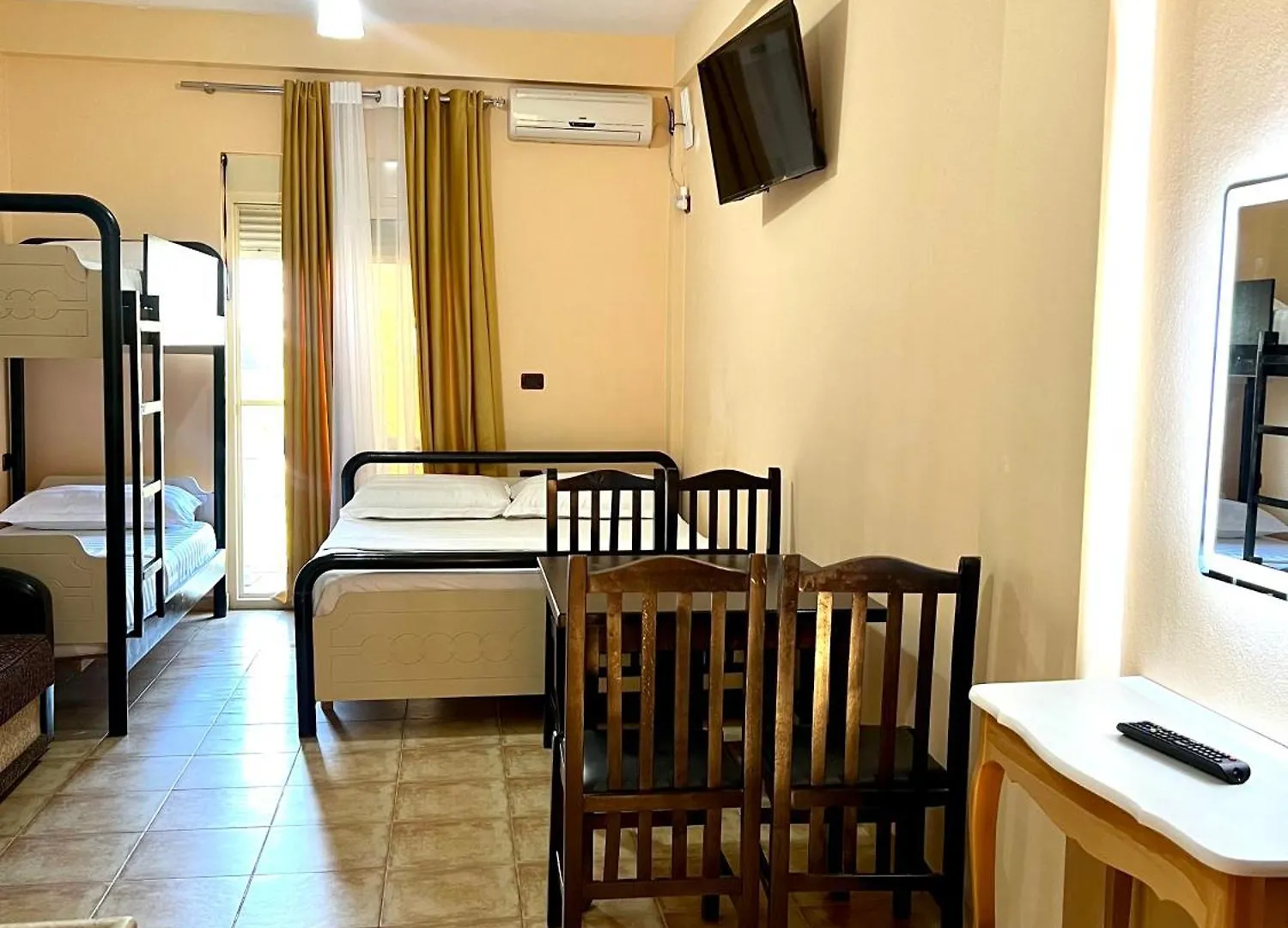 Hotel Asteri Velipojë