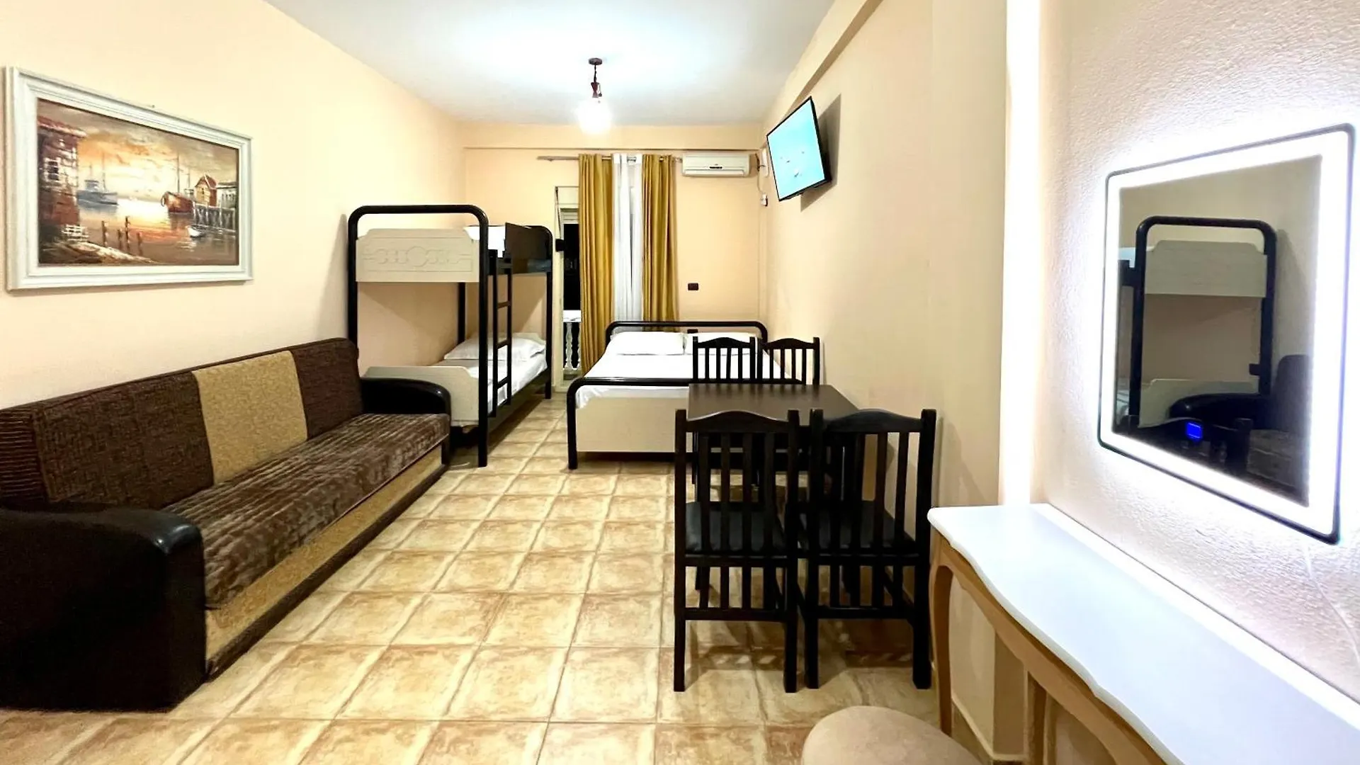 Hotel Asteri Velipojë