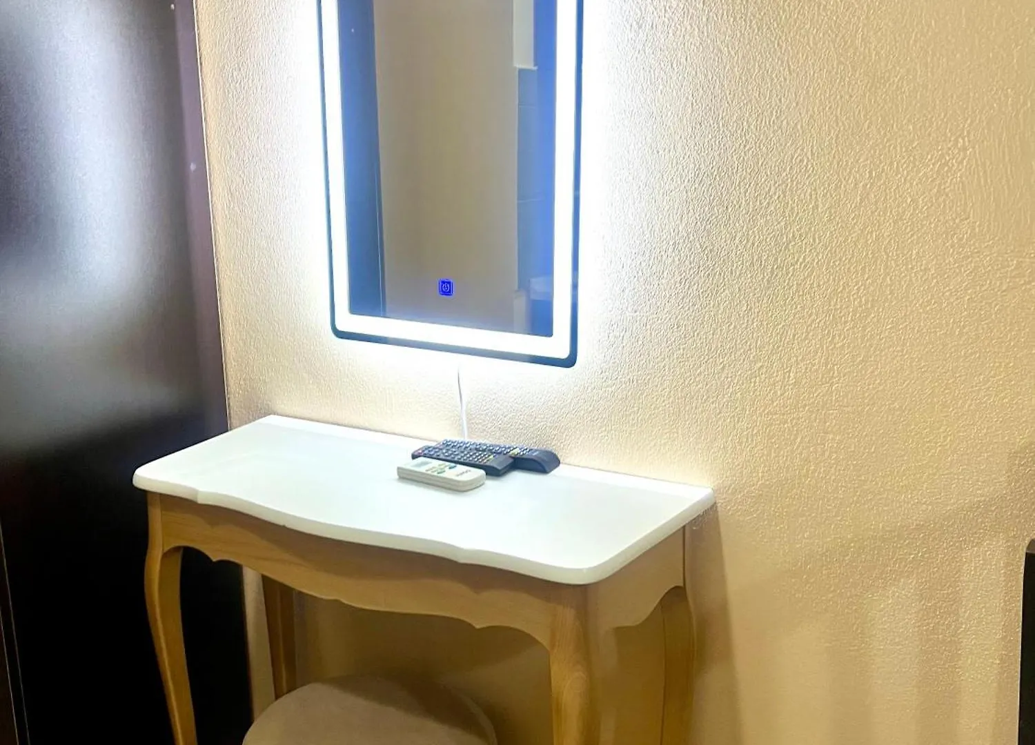 **  Hotel Asteri Velipojë 알바니아