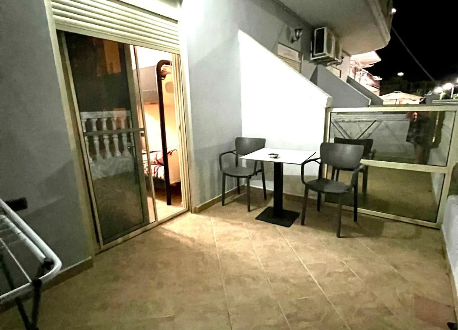 Hotel Asteri Velipojë 2*,