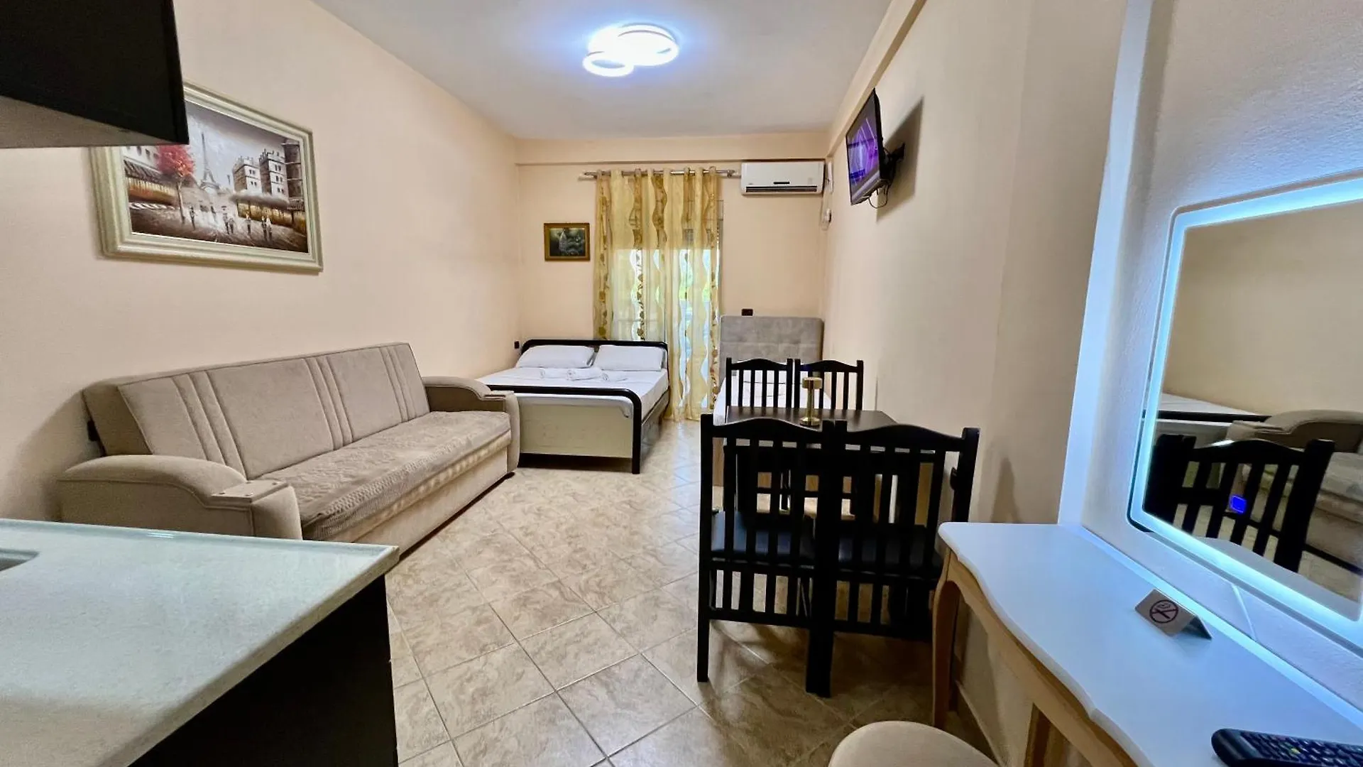 Hotel Asteri Velipojë