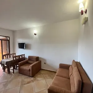 Kamberi & 2 Appartamento